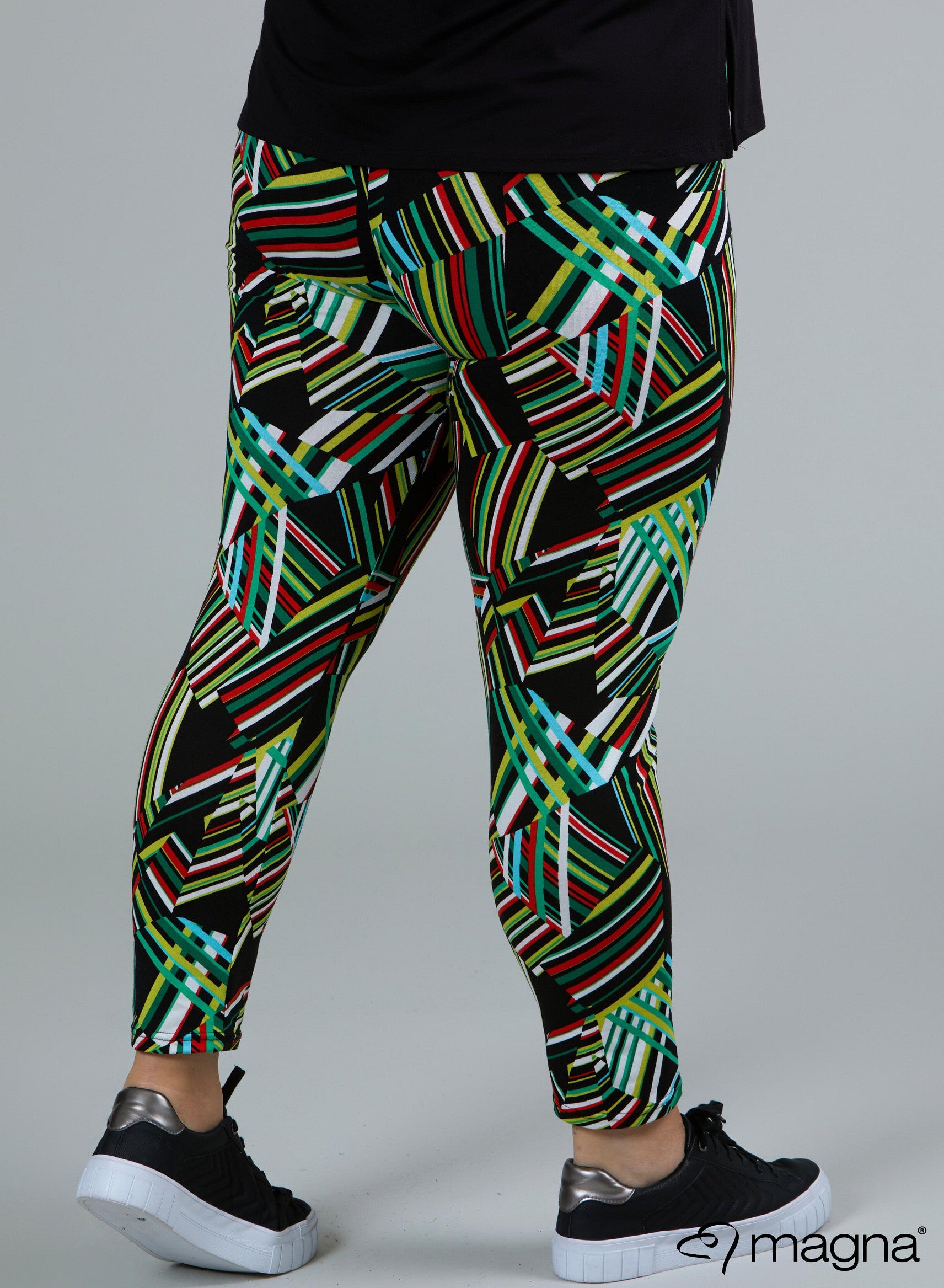 F-0031 - Viskose Bedruckte Basic Legging Linien Grün Rot Weiß