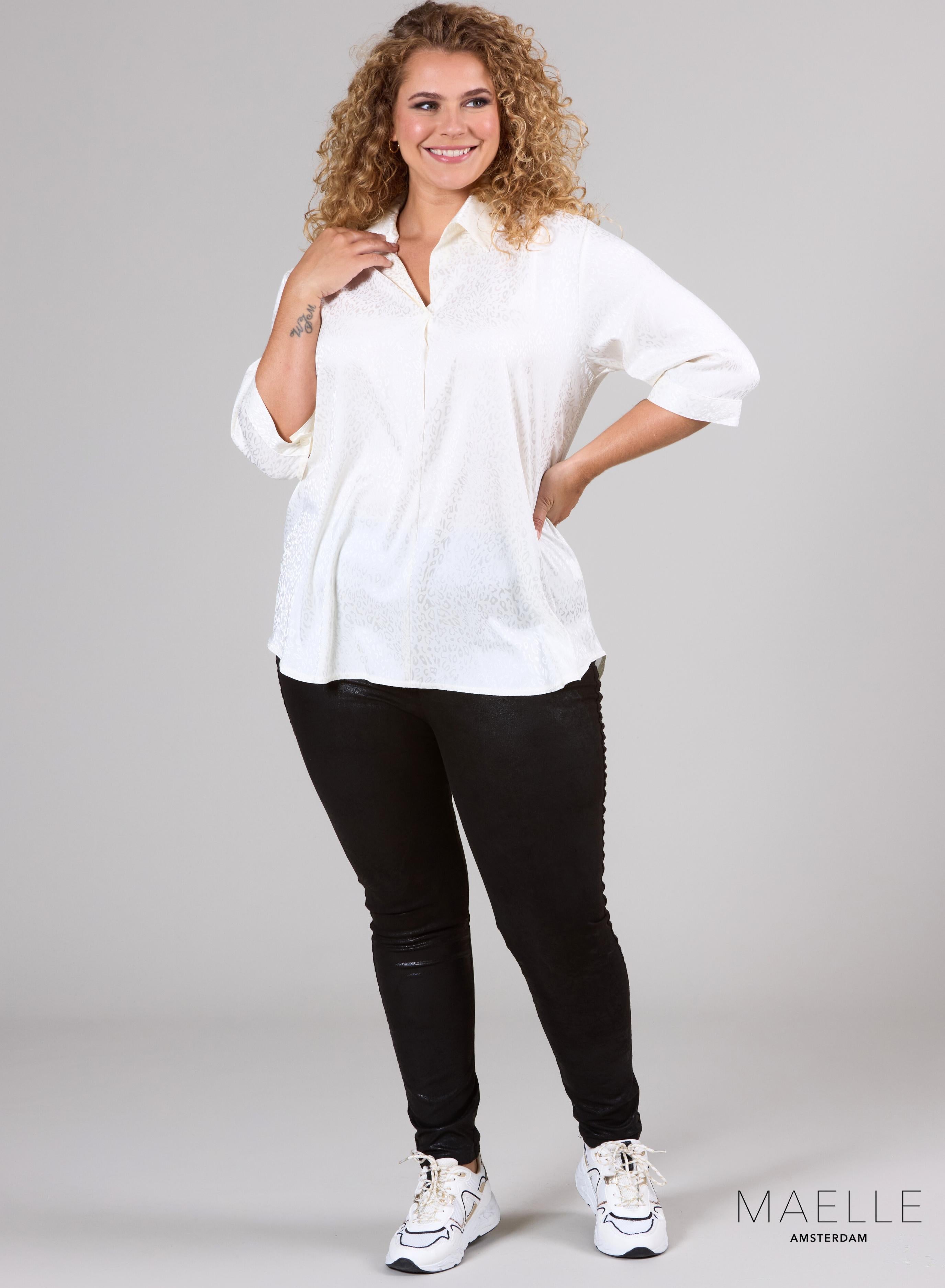 Maelle Seidige Luftige Bluse Ton in Ton Cheetah Off White