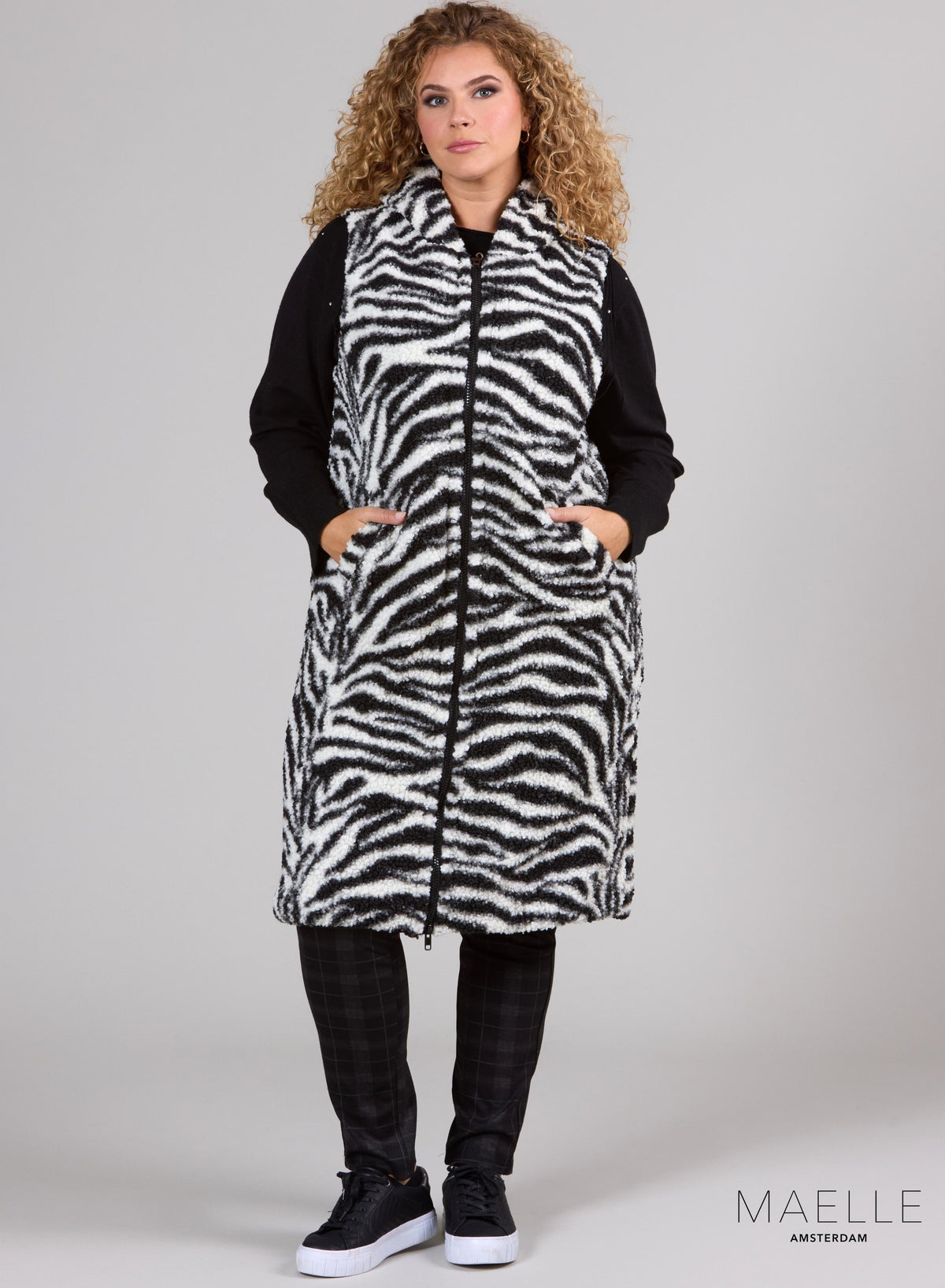 ME-JA-1004 - Bedrukte Teddy Lange Jas Zebra Zwart