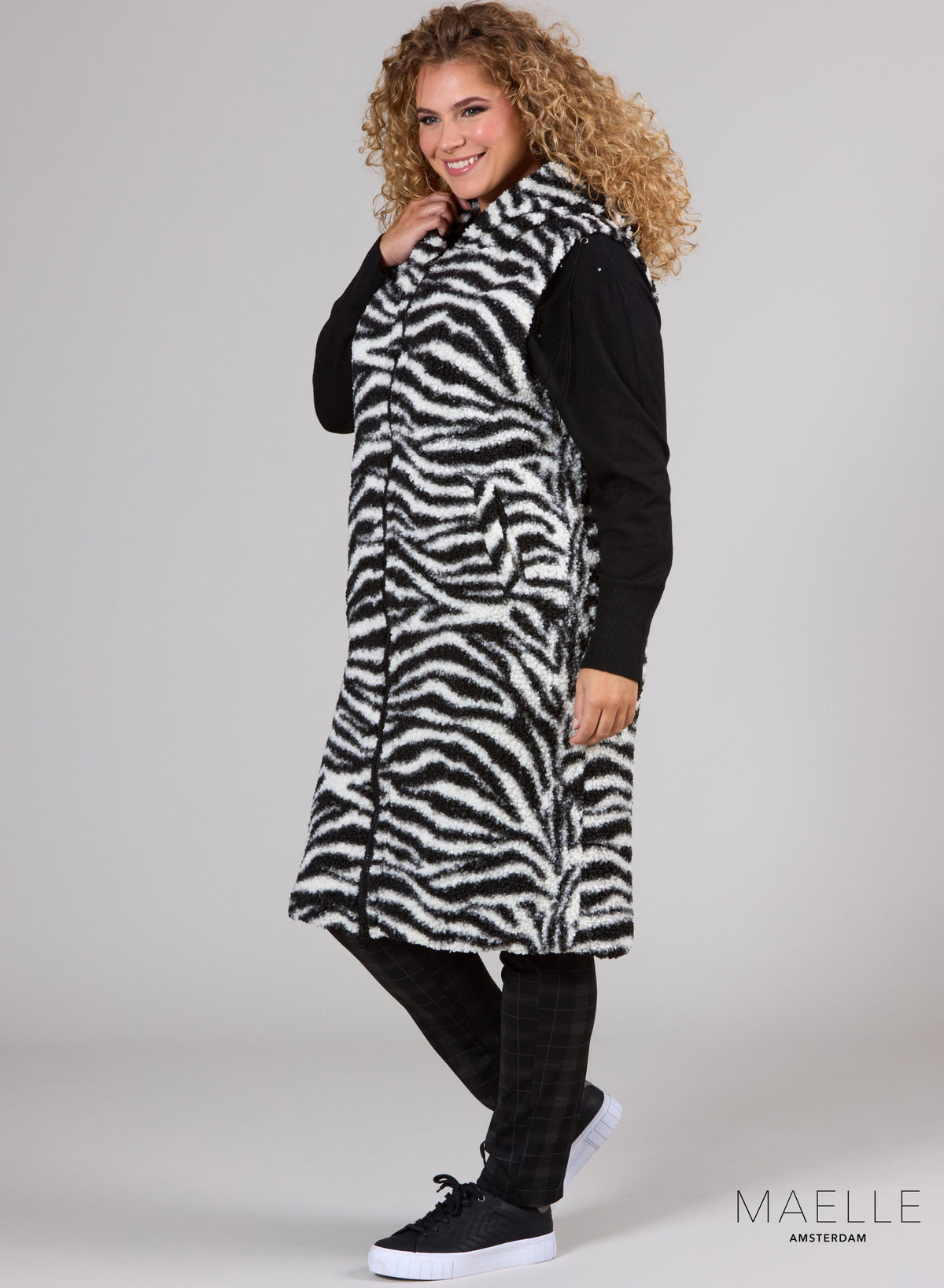 ME-JA-1004 - Bedrukte Teddy Lange Jas Zebra Zwart