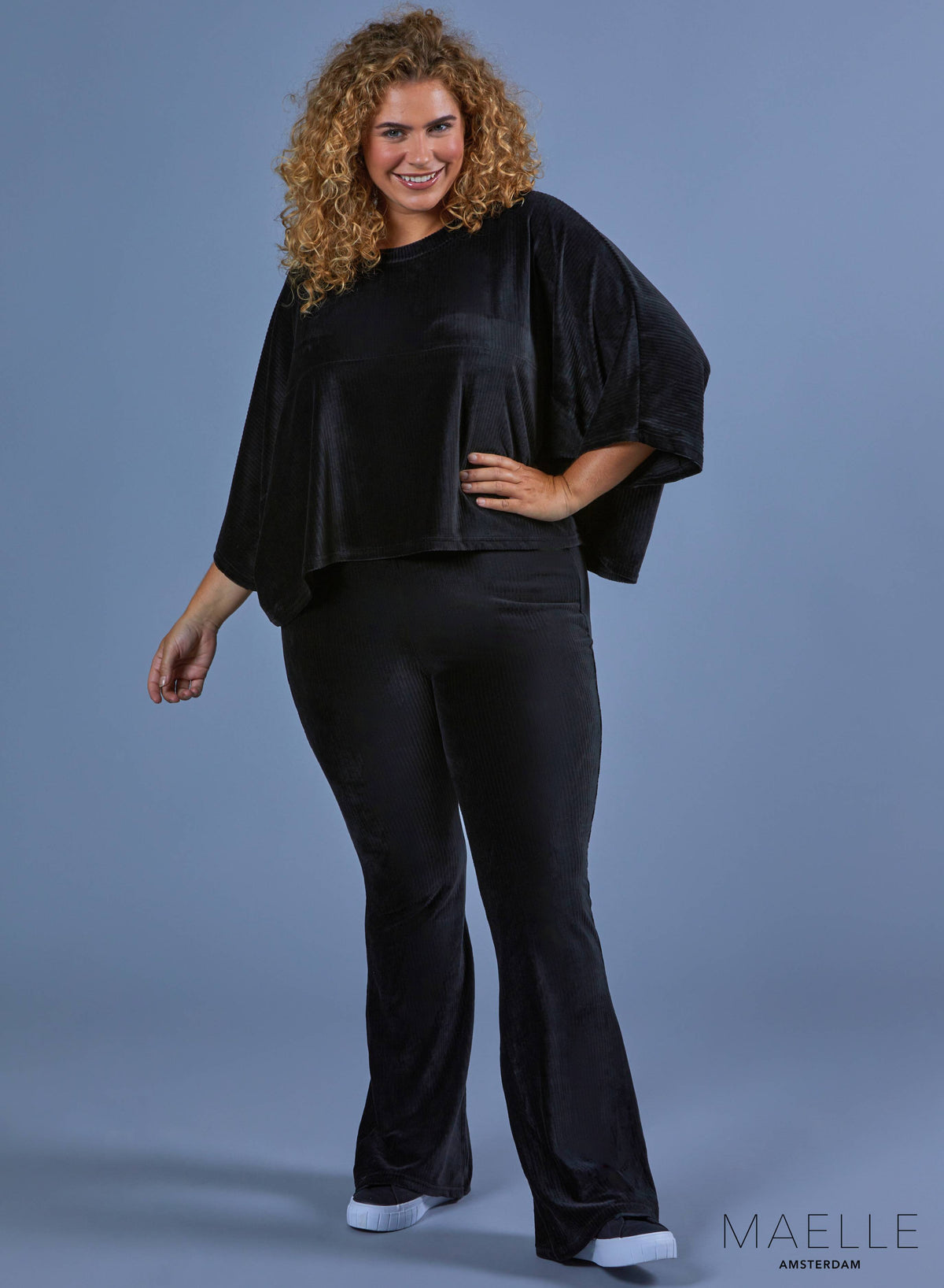 Maelle Curdoroy Crop Top Black