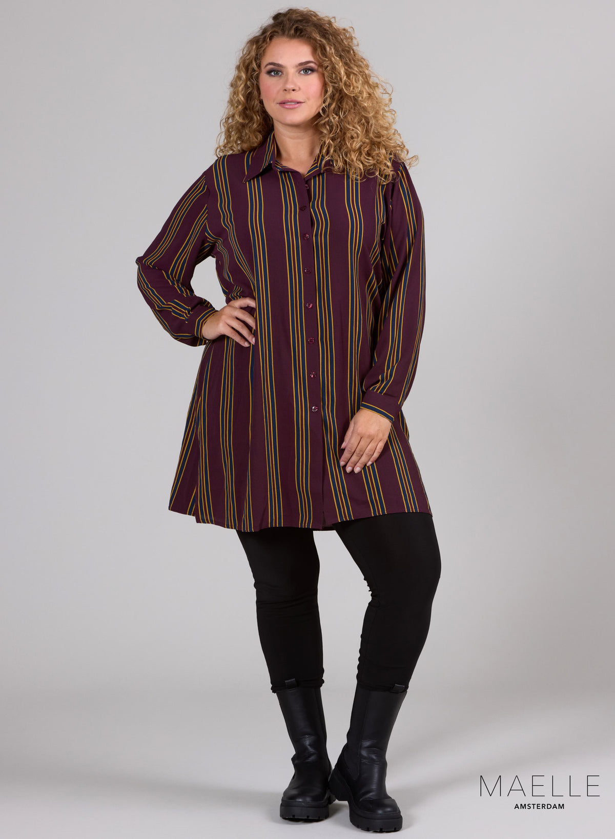 Maelle Bubble Chiffon-Bluse mit Knöpfen, Pflaumenlinien