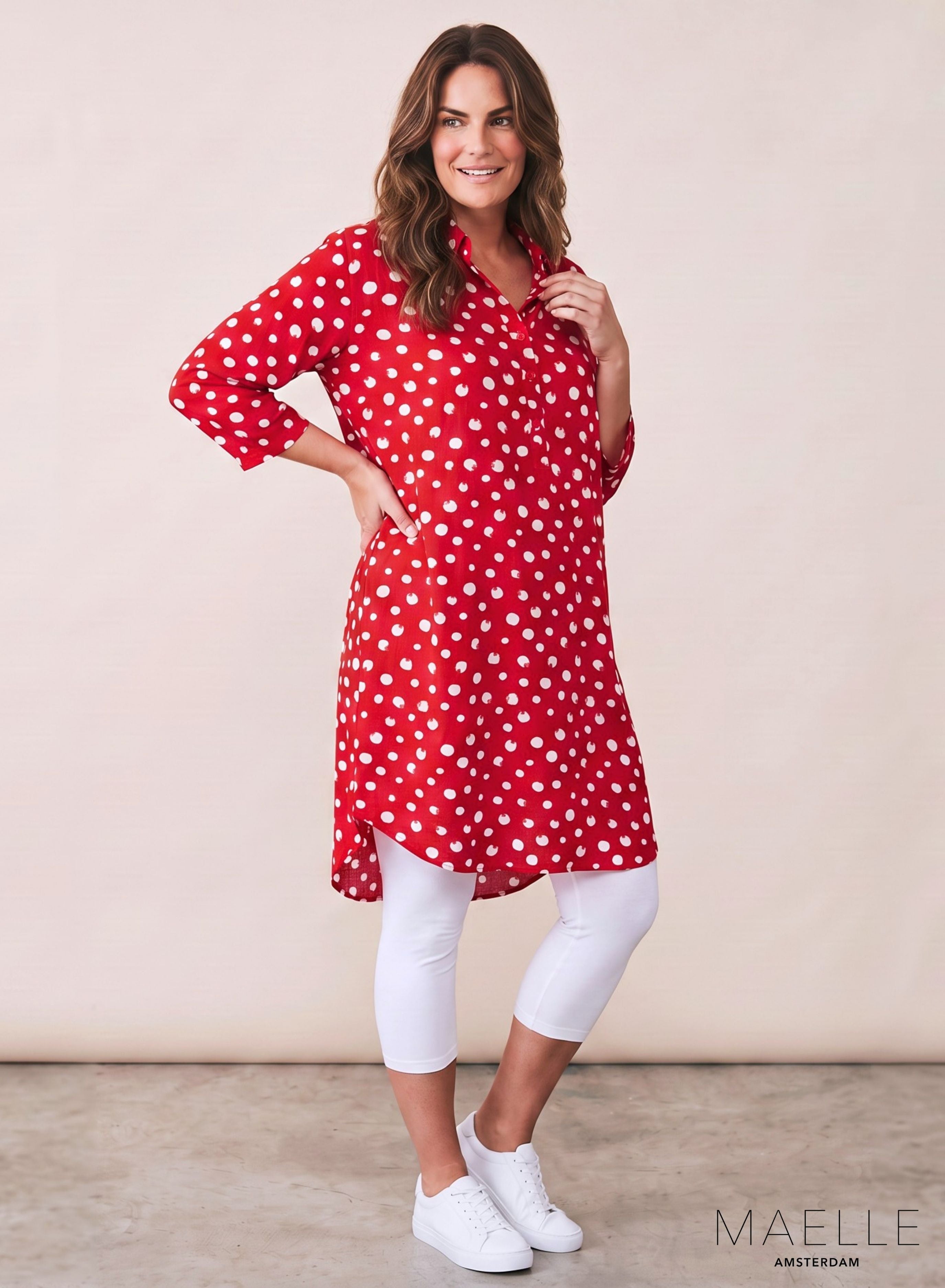 Maelle Tuniek met Knoopsluiting Print Viscose Rood Witte Stippen