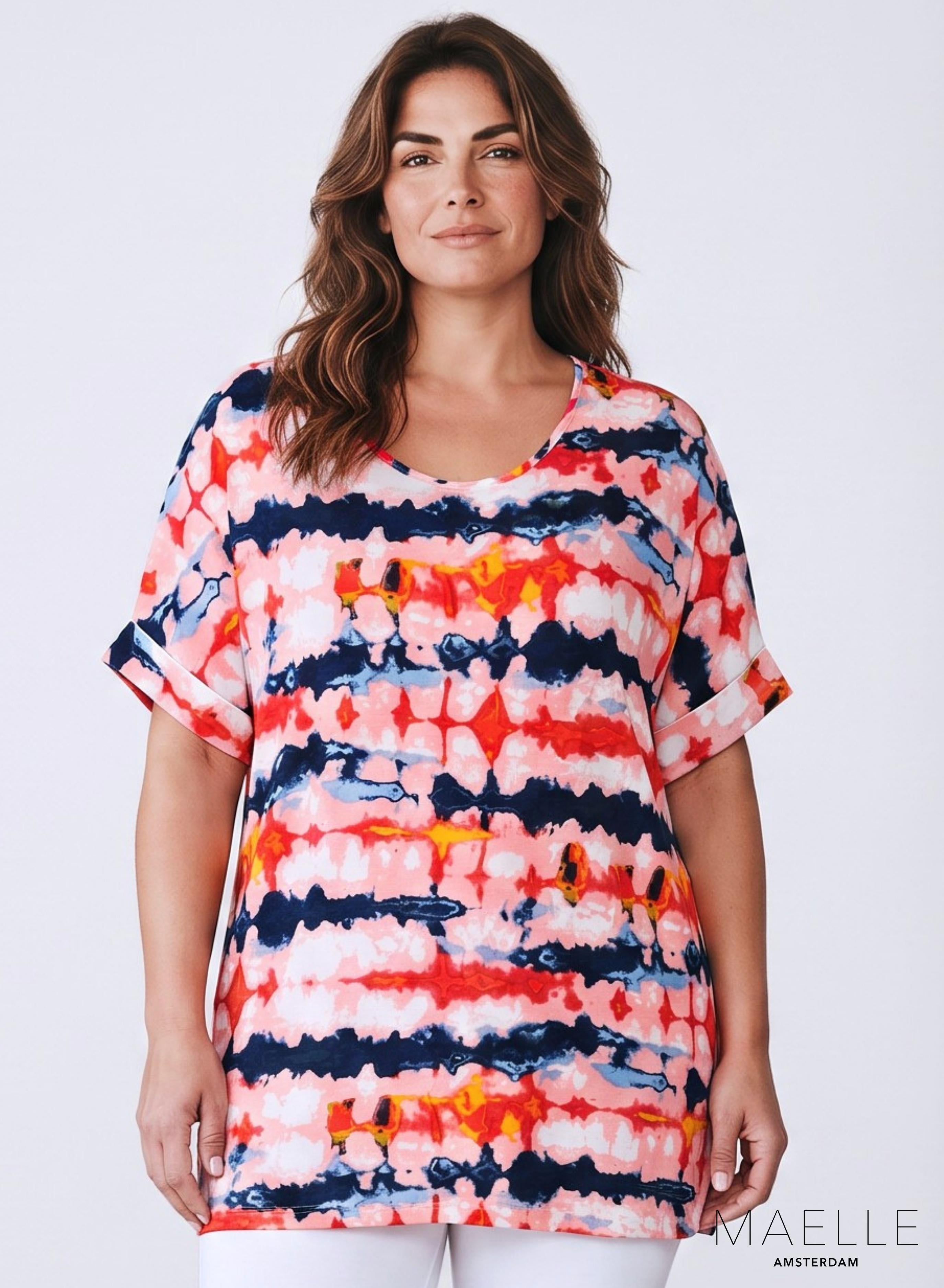 Maelle Langes, gerade geschnittenes T-Shirt mit Print aus Viskose A44-005