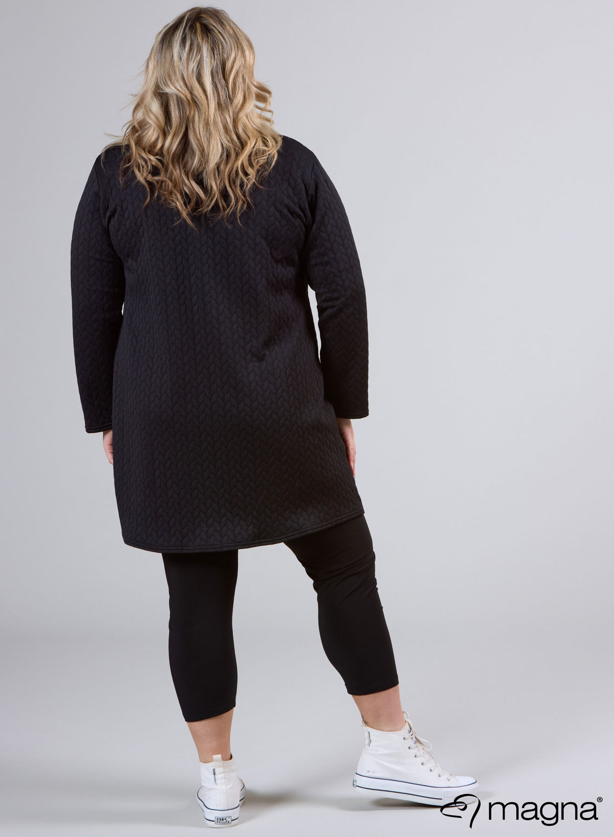 N-2405 - Jaquard-Knopfblazer Blockdesign Schwarz