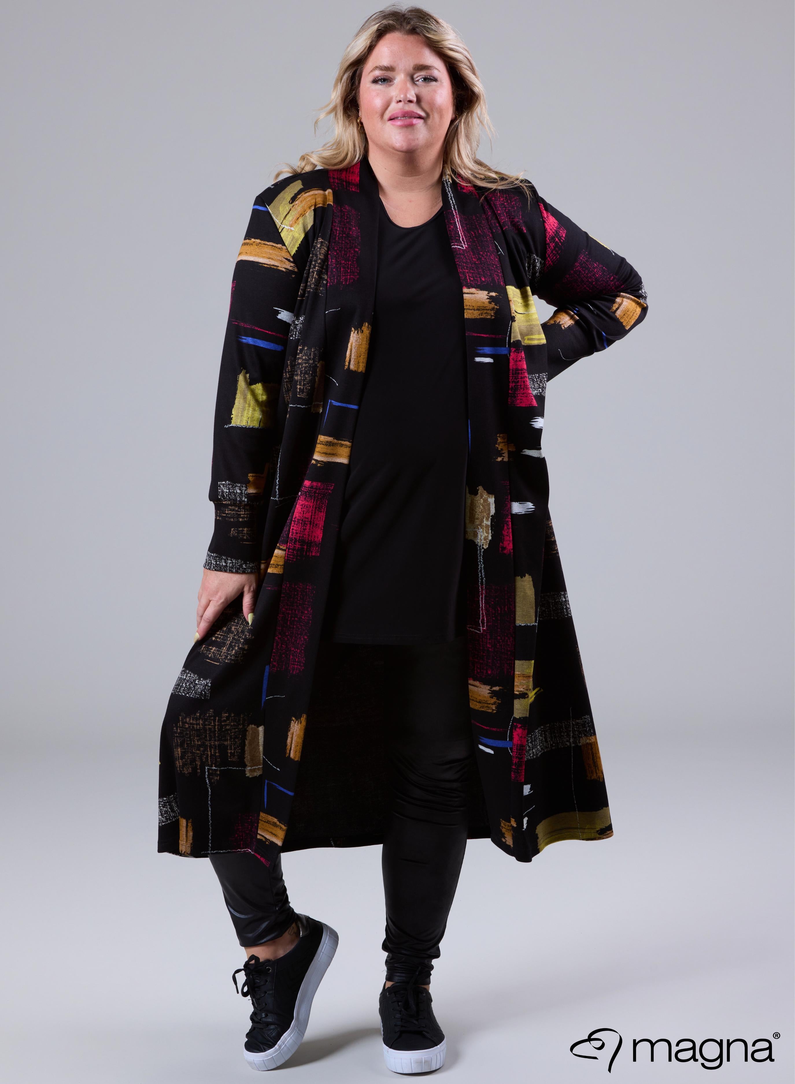 Magna Warm Long Cover Block Art Black