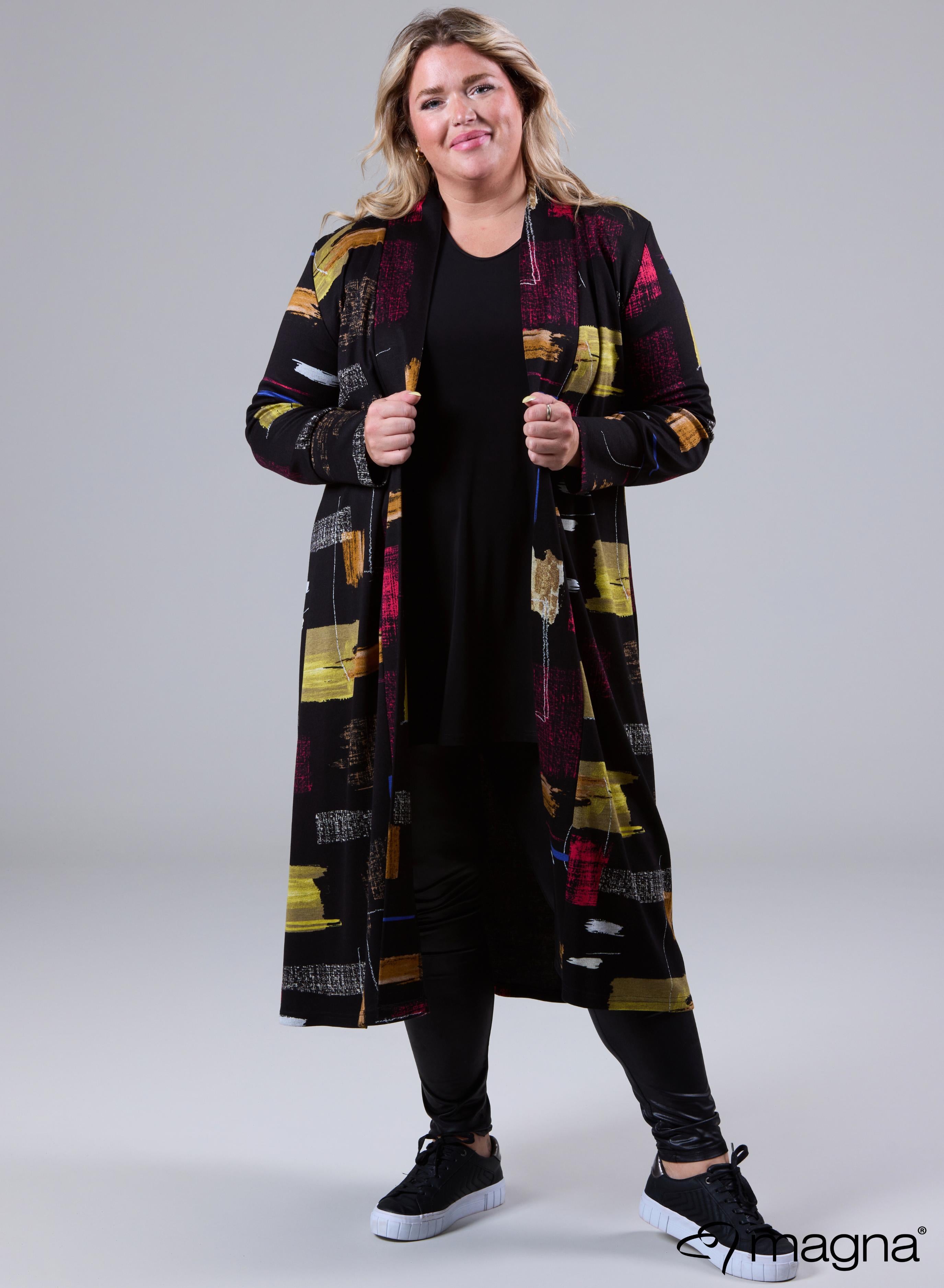 Magna Warm Long Cover Block Art Black