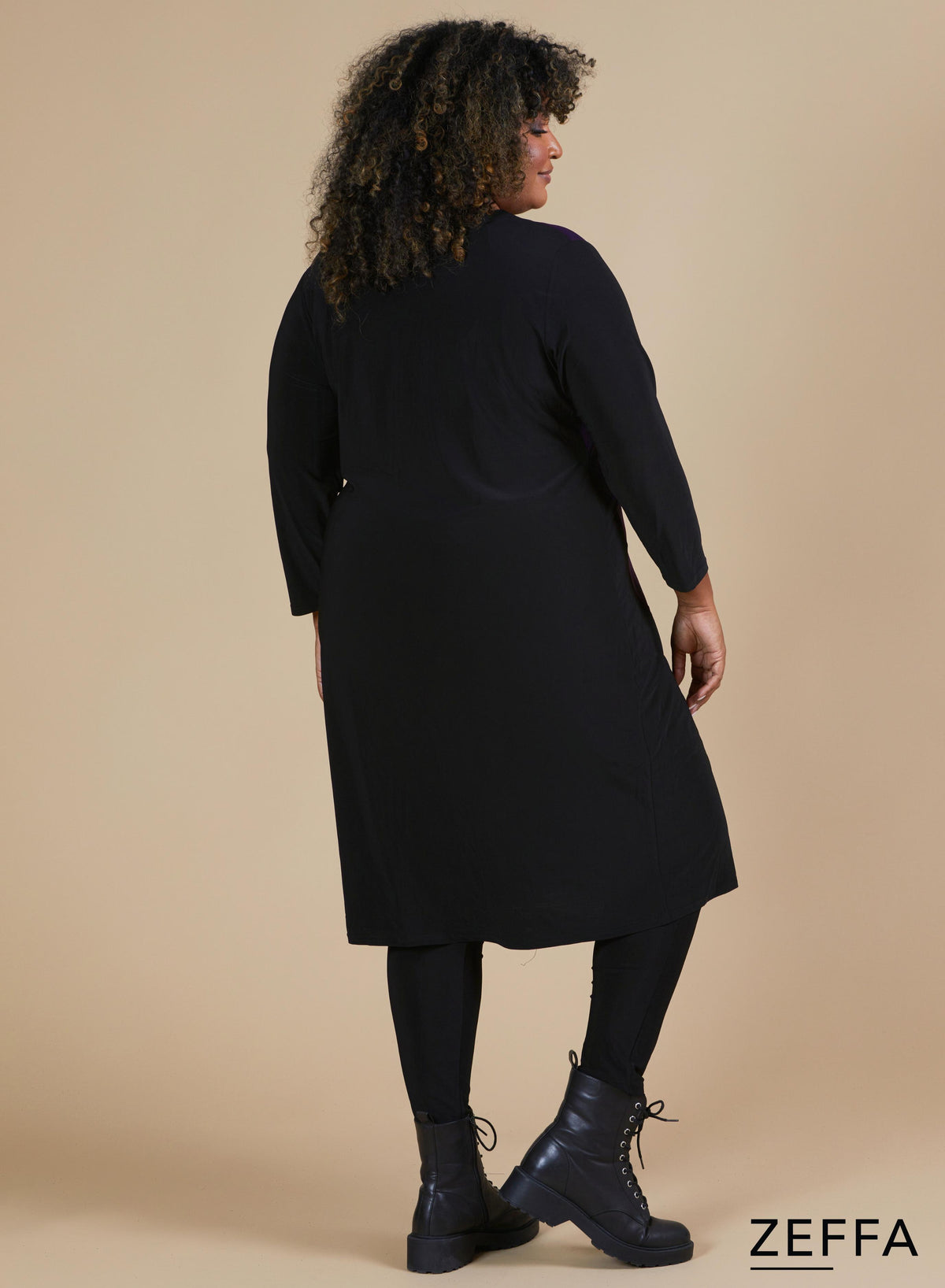 Zeffa Shaped Kleid Dunkelviolett