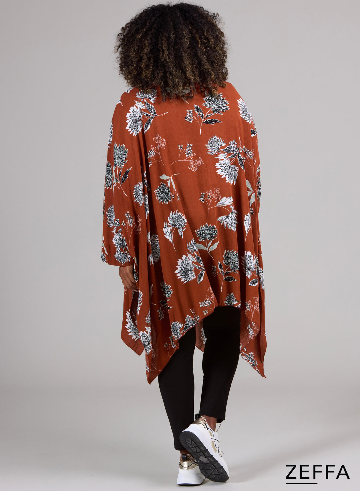 Zeffa Viskose Oversize Tunika Poncho mit Knöpfen Chrys. Blumendesign Rost